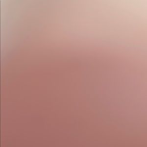 Meet your Posher, Ellie